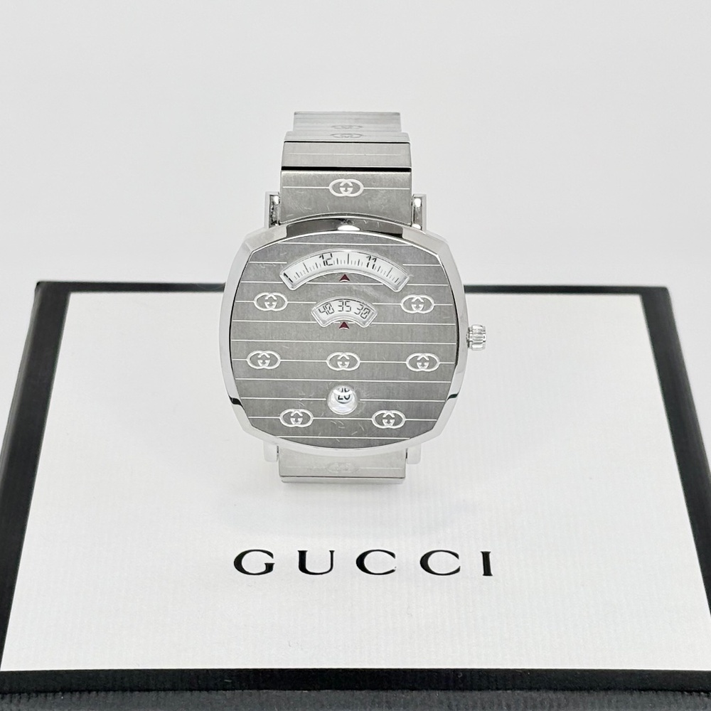 NIB Gucci watch 38mm with GG logo band Unisex